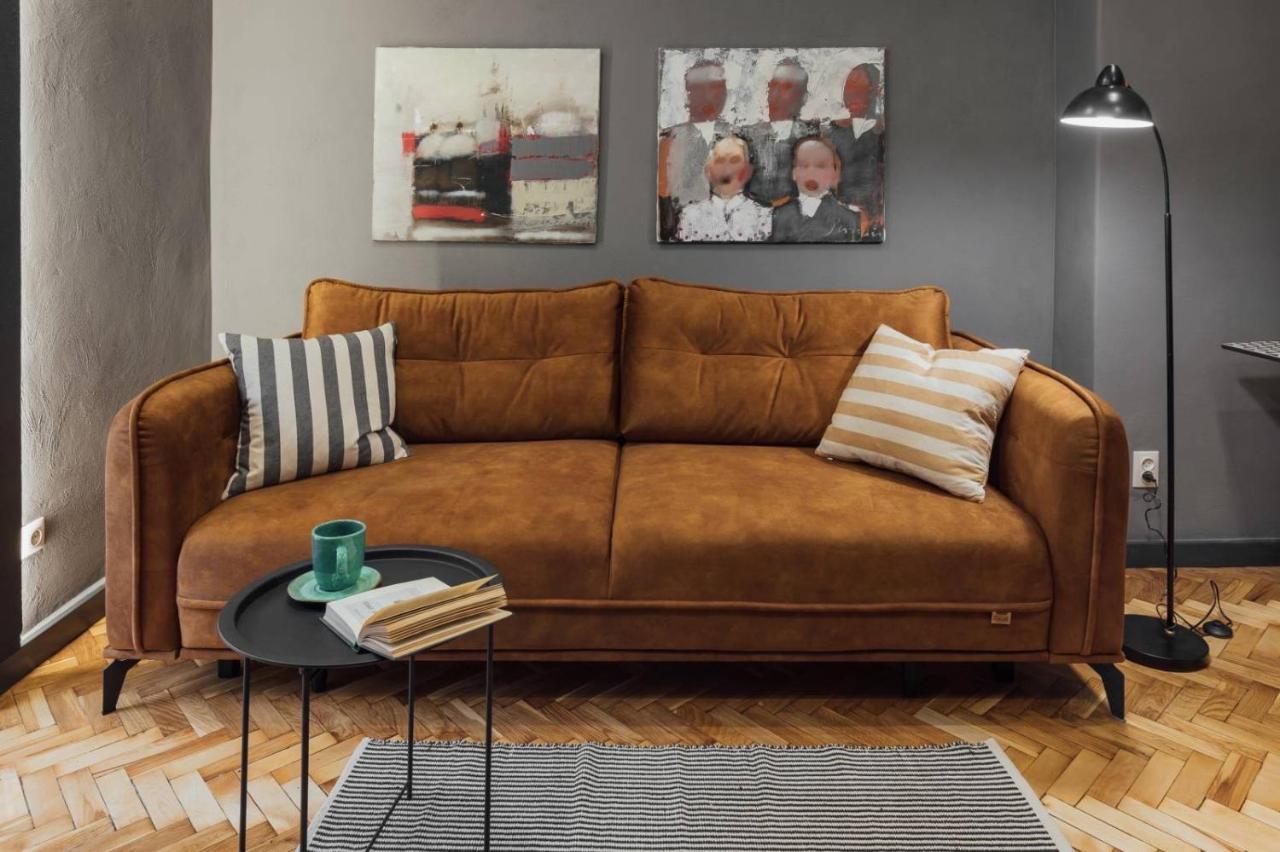 Apartment On Hnatiuka With Parking 리비프 외부 사진